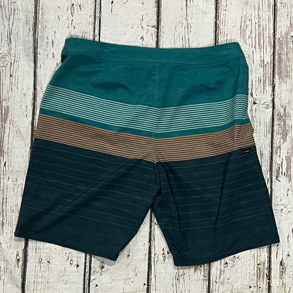 O'Neill Board Shorts Mens Green Swim Trunks Swimwear Bathing Suit Summer - Picture 2 of 8
